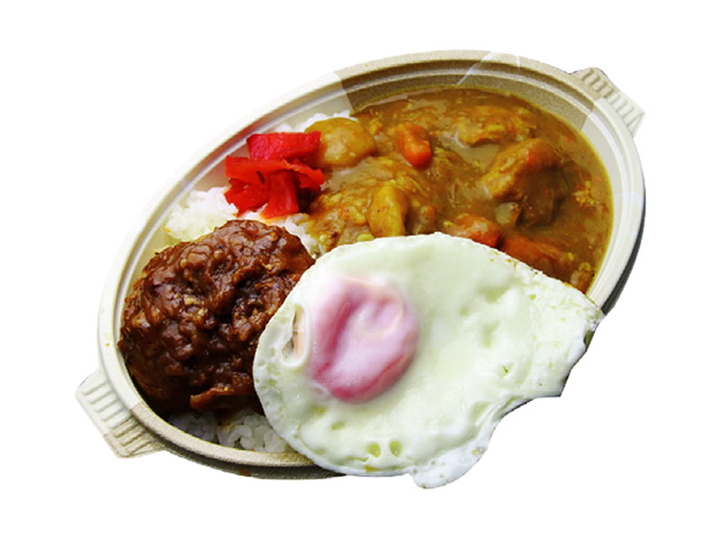 目玉焼きハンバーグカレー